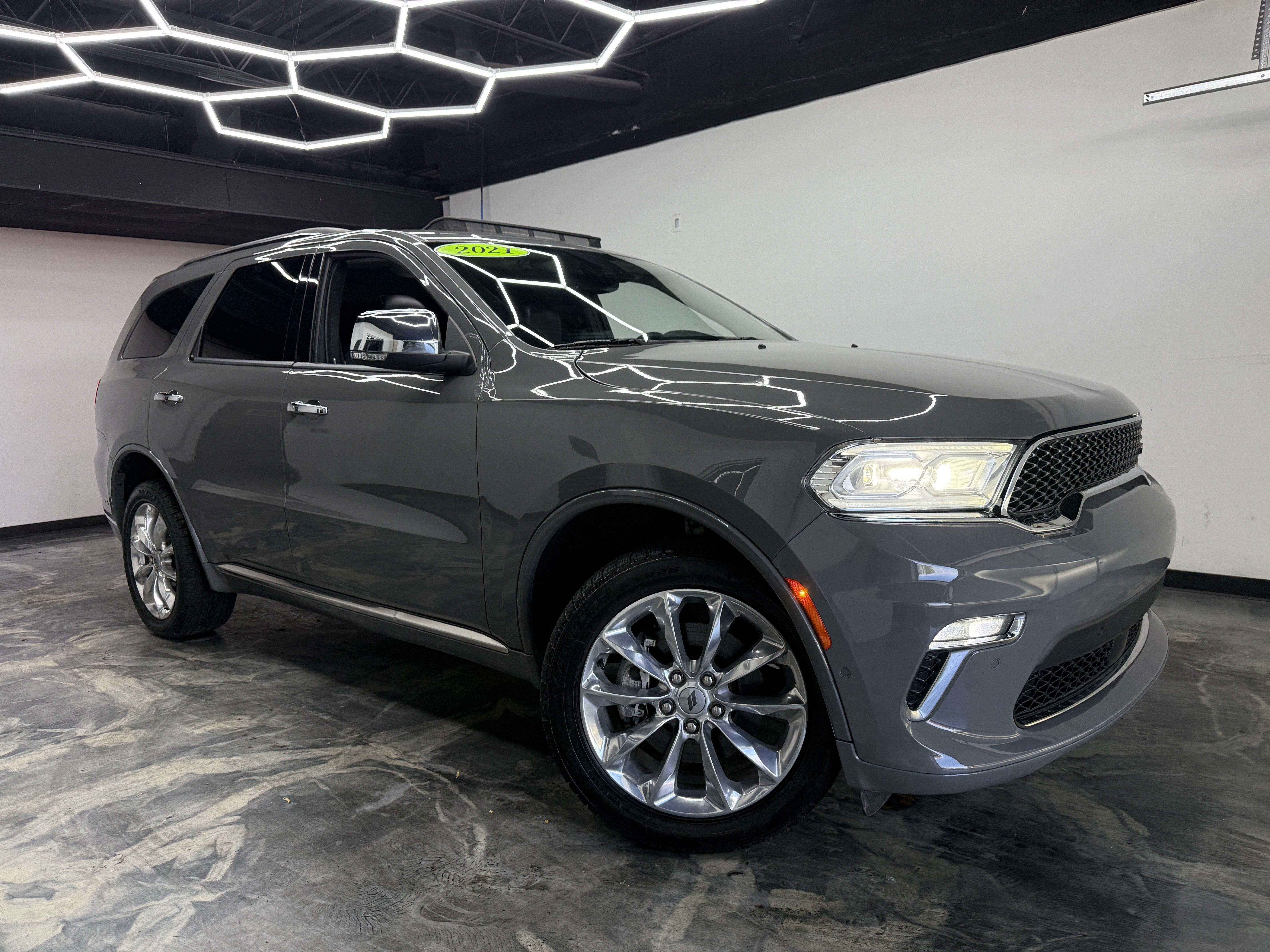 Used 2021 Dodge Durango Citadel w/ Technology Group AWD/4WD image 6