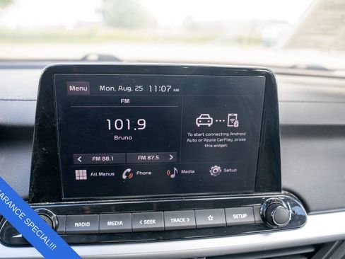 Used 2024 Kia Forte LX image 27