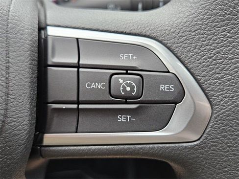 New 2025 Jeep Compass Sport image 22