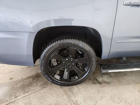 Used 2016 Chevrolet Suburban LTZ image 45