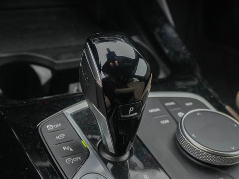 Used 2024 BMW X3 sDrive30i w/ Premium Package w/ZPA RWD image 22