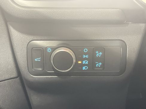 Used 2022 Ford Escape SE w/ Convenience Package image 18