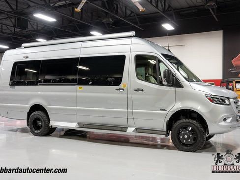 Used 2020 Mercedes-Benz Sprinter 3500 image 1