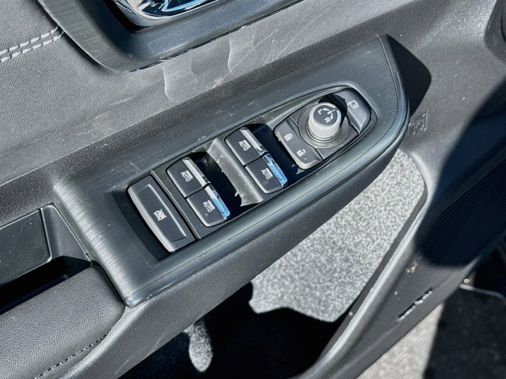 New 2026 Subaru Outback Touring AWD/4WD image 16