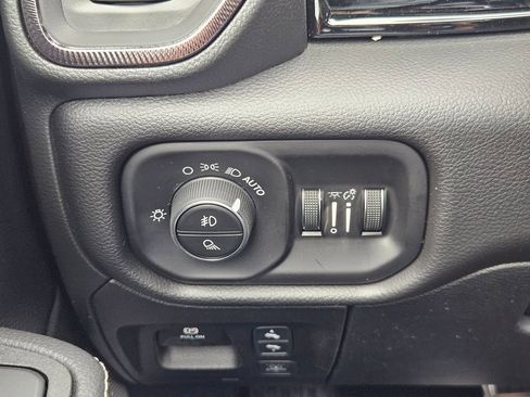 New 2026 RAM 1500 Rebel AWD/4WD image 18