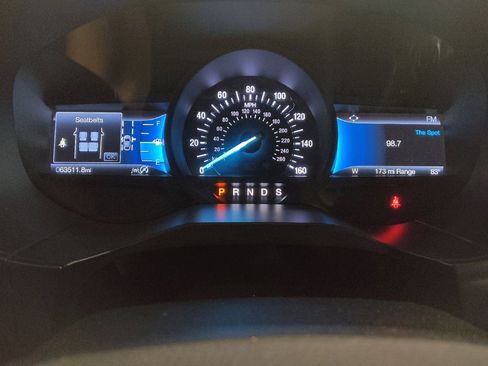 Used 2023 Ford Edge SEL image 23