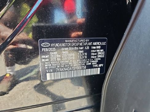 Used 2025 Hyundai Ioniq 5 SEL RWD image 32