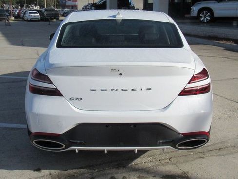 Used 2025 Genesis G70 2.5T image 5