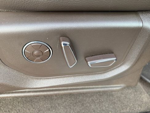 Used 2019 Ford F150 King Ranch w/ Equipment Group 601A Luxury image 34