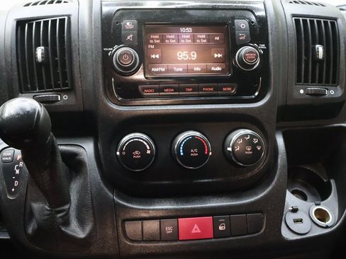 Used 2020 RAM ProMaster 3500 image 18