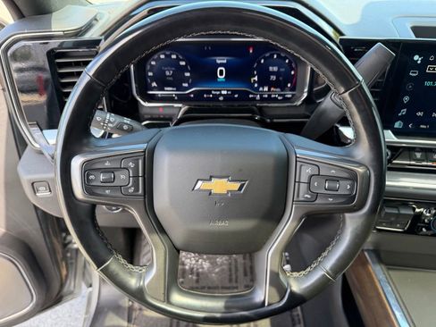 Used 2024 Chevrolet Silverado 3500 High Country w/ Technology Package AWD/4WD image 22