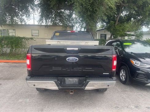 Used 2018 Ford F150 XLT w/ Equipment Group 302A Luxury AWD/4WD image 6