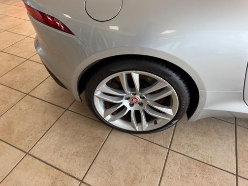 Used 2015 Jaguar F-TYPE S RWD image 7