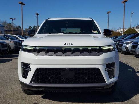 New 2026 Jeep Grand Wagoneer Limited image 2