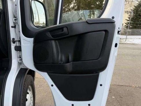 Used 2023 RAM ProMaster 2500 image 9