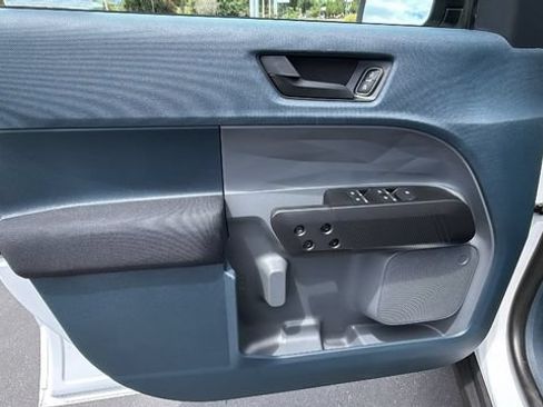 Used 2022 Ford Maverick XL FWD image 19