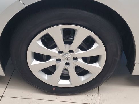 Used 2024 Toyota Corolla LE image 4