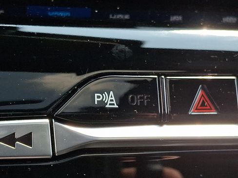 Used 2023 Ford Explorer ST w/ Equipment Group 401A AWD/4WD image 27