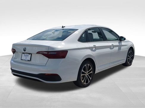 Certified 2024 Volkswagen Jetta Sport FWD image 3