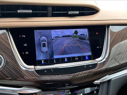 Used 2024 Cadillac XT6 Premium Luxury w/ Platinum Package AWD/4WD image 26