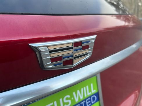 Used 2024 Cadillac XT6 Sport w/ Technology Package AWD/4WD image 31