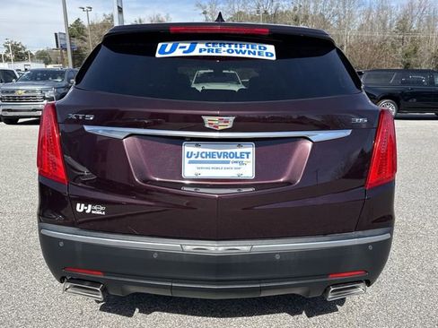 Used 2017 Cadillac XT5 Premium Luxury image 4