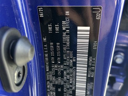 Used 2025 Toyota Corolla Cross AWD Hybrid image 10