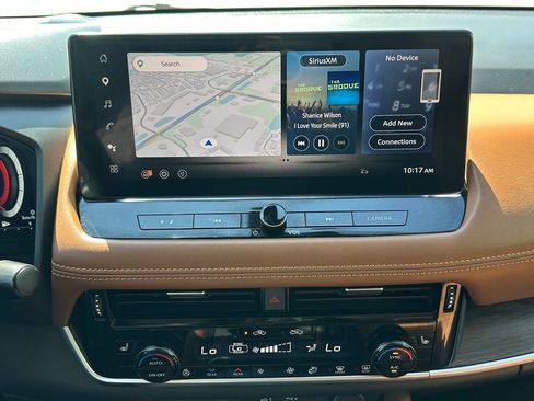 Used 2025 Nissan Rogue Platinum w/ Platinum Premium Package AWD/4WD image 26