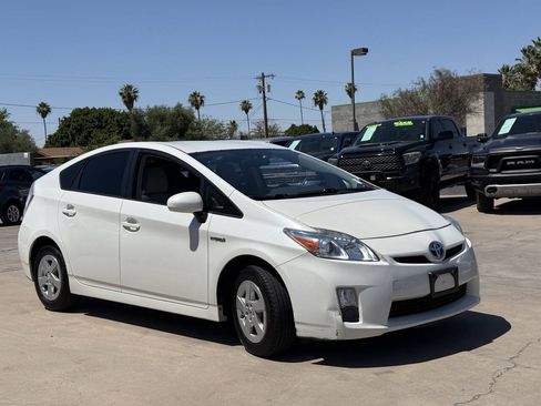 Used 2010 Toyota Prius One FWD image 3