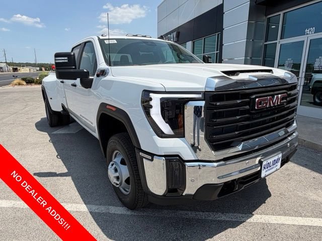 New 2026 GMC Sierra 3500 Pro w/ 1SA Pro Safety Plus Package AWD/4WD image 1