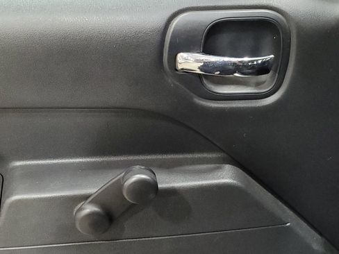 Used 2014 Jeep Patriot Sport image 27