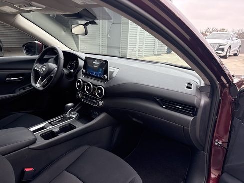 Used 2025 Nissan Sentra SV w/ All-Weather Package image 14