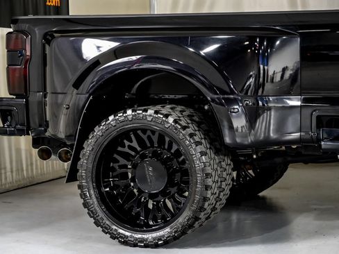 Used 2024 Ford F350 Limited w/ FX4 Off-Road Package AWD/4WD image 6