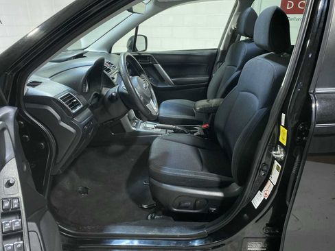 Used 2018 Subaru Forester 2.5i Premium w/ All-Weather Package AWD/4WD image 2