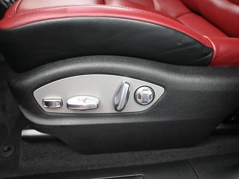 Certified 2024 Porsche Macan GTS AWD/4WD image 13