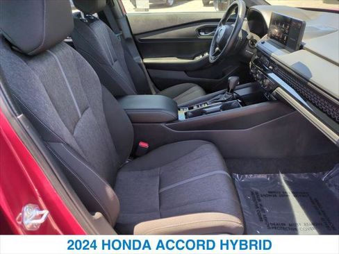 Used 2024 Honda Accord Sport image 25
