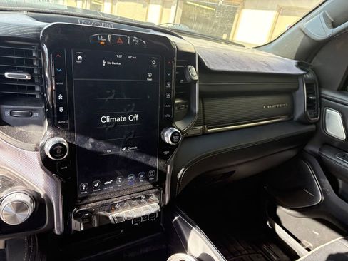 Used 2020 RAM 1500 Limited w/ Black Appearance Package image 21