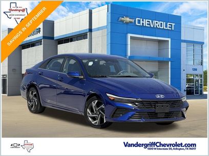 Used 2025 Hyundai Elantra SEL
