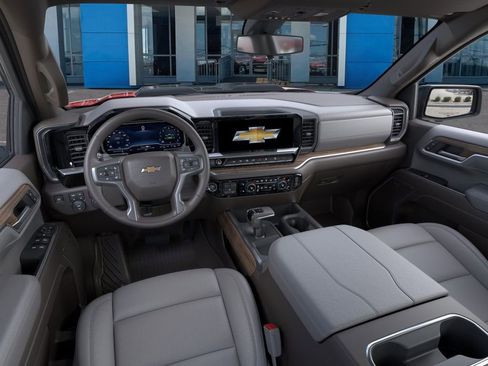 Used 2026 Chevrolet Silverado 1500 LT Trail Boss w/ Safety Package AWD/4WD image 16