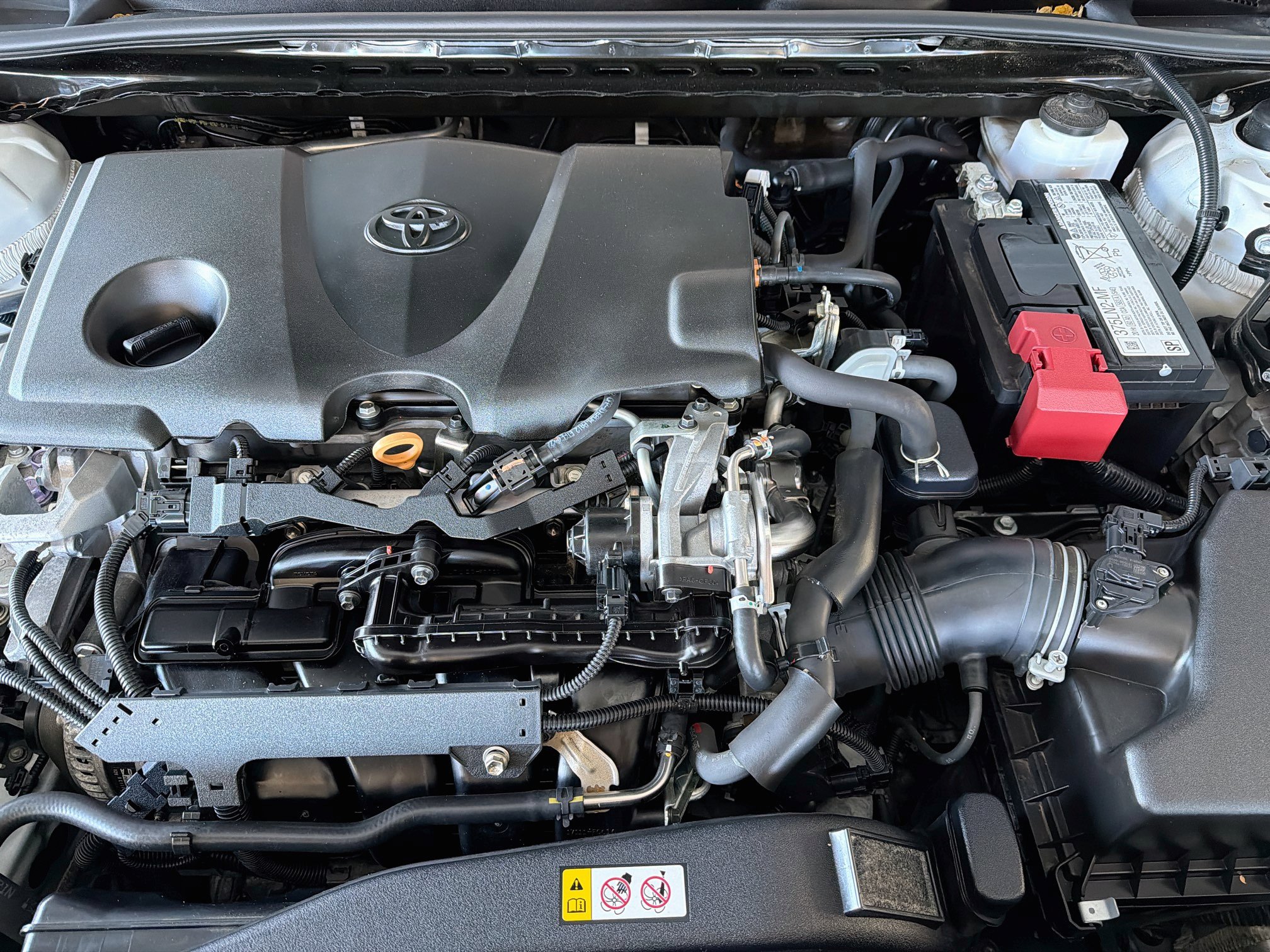 Used 2020 Toyota Camry XSE FWD image 32