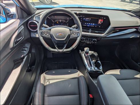 Used 2026 Chevrolet Trax RS w/ Driver Confidence Package FWD image 17