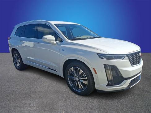 New 2025 Cadillac XT6 Premium Luxury w/ Platinum Package image 3