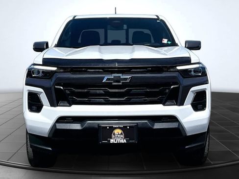 Used 2023 Chevrolet Colorado LT w/ LT Convenience Package III AWD/4WD image 6