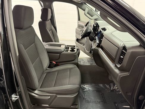 Used 2023 Chevrolet Silverado 1500 LT AWD/4WD image 14