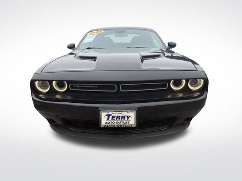 Used 2023 Dodge Challenger SXT image 18