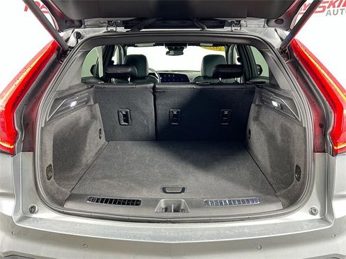 Used 2024 Cadillac XT4 Premium Luxury image 24