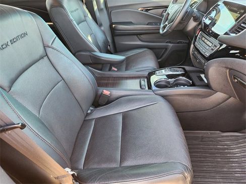 Used 2020 Honda Pilot Black Edition image 14