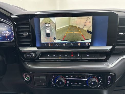 New 2026 Chevrolet Silverado 1500 High Country AWD/4WD image 39