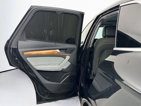 Used 2022 Audi Q5 2.0T Premium Plus image 26