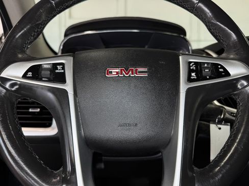 Used 2017 GMC Terrain SLE w/ Chrome Edition AWD/4WD image 15